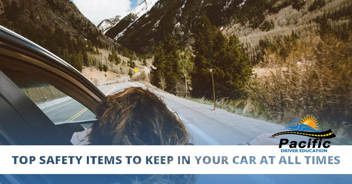 Top-Safety-Items-To-Keep-In-Your-Car-At-All-Times-5ab520277c8df.jpg